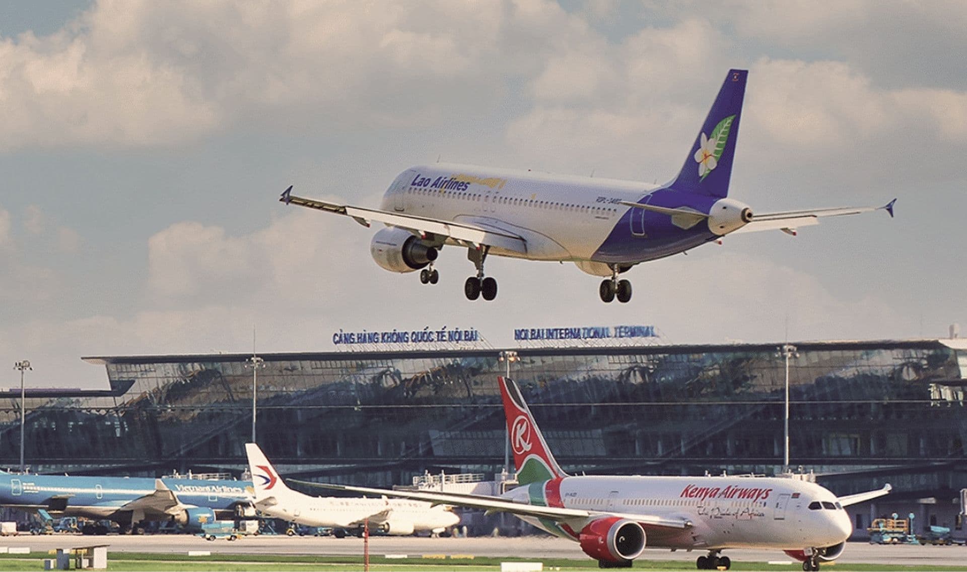 Sân bay Quốc tế Nội Bài